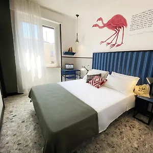  Albergue Yellowsquare Itália