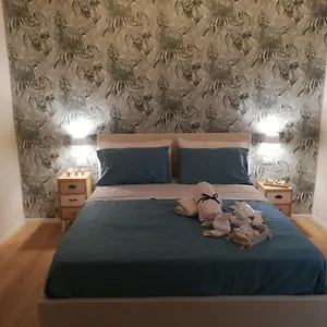 https://bnb-simy2.hotels-amalfi.com