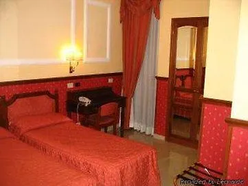 Hotel Donatello Rome 3*,