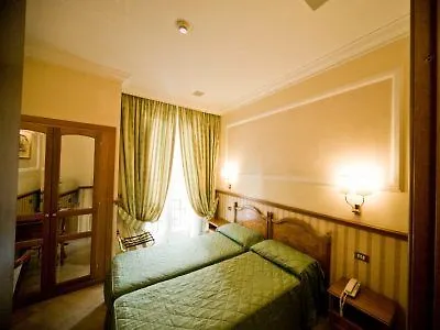 Hotel Donatello Rome 3*,